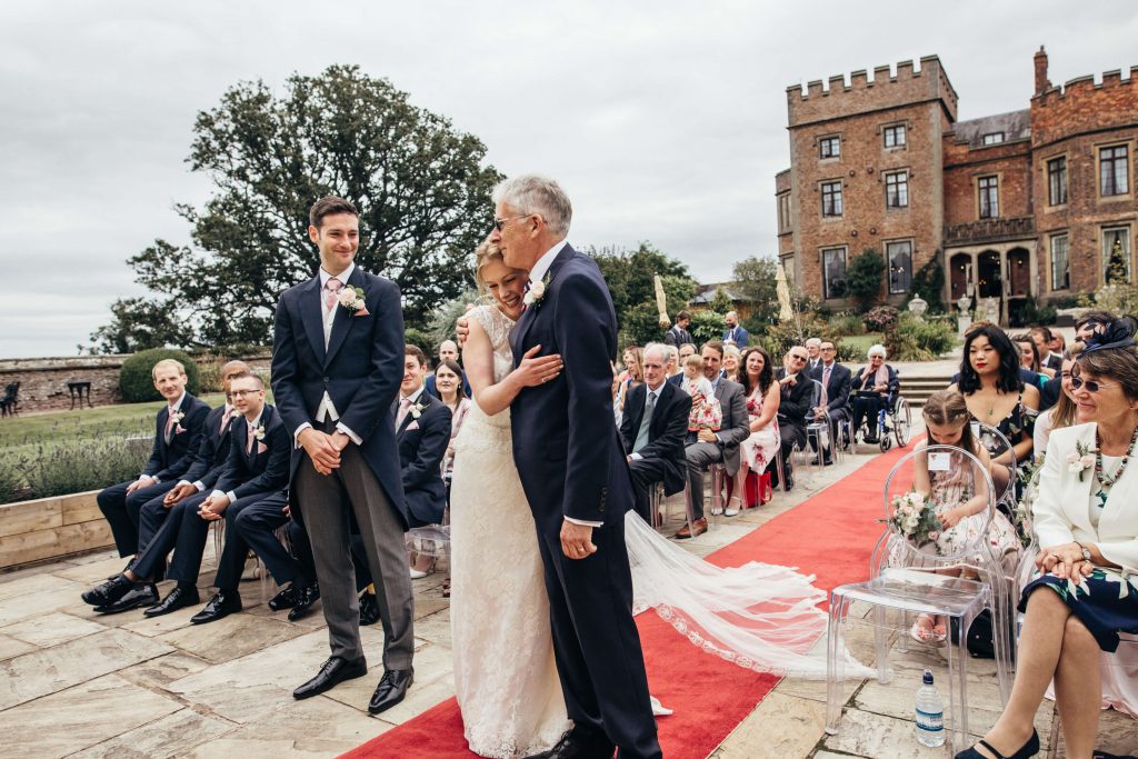 An Outdoor Ceremony was the choice for Eleanor and Gordon