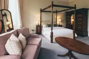 Room 4 (The Alberbury Suite) - Photographed by Si Medlicott